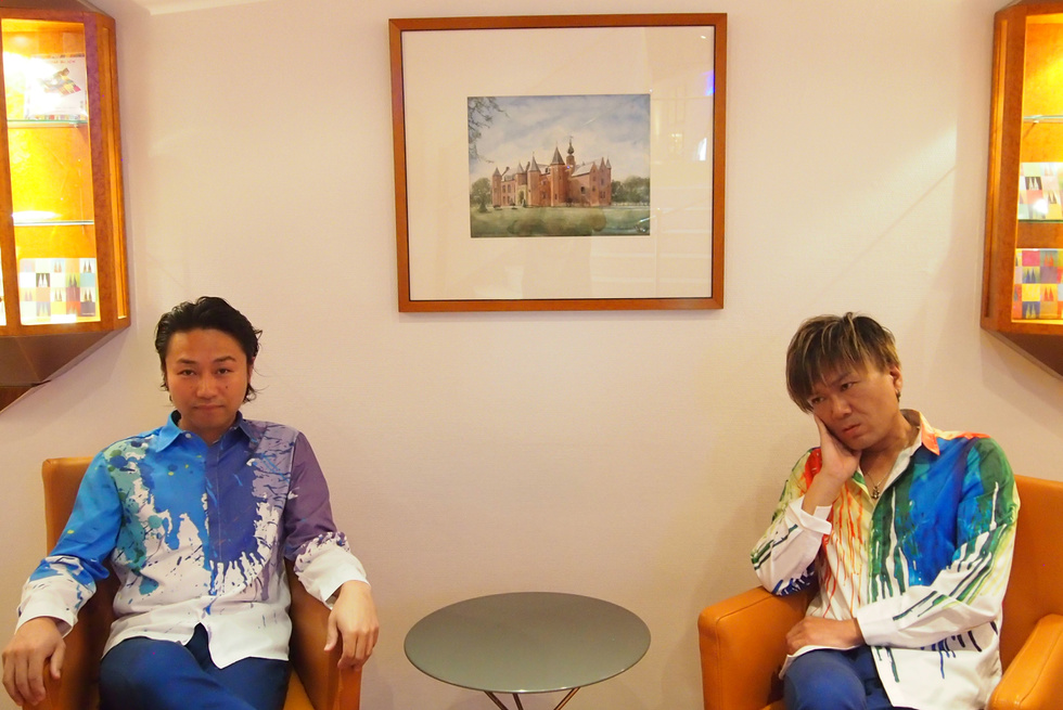 大野敬正と元岡衛の画像